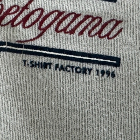 Vintage 1996 Tomahawk Resort Crewneck Sweatshirt USA Made 90’s Fruit Of The Loom - Picture 5 of 10